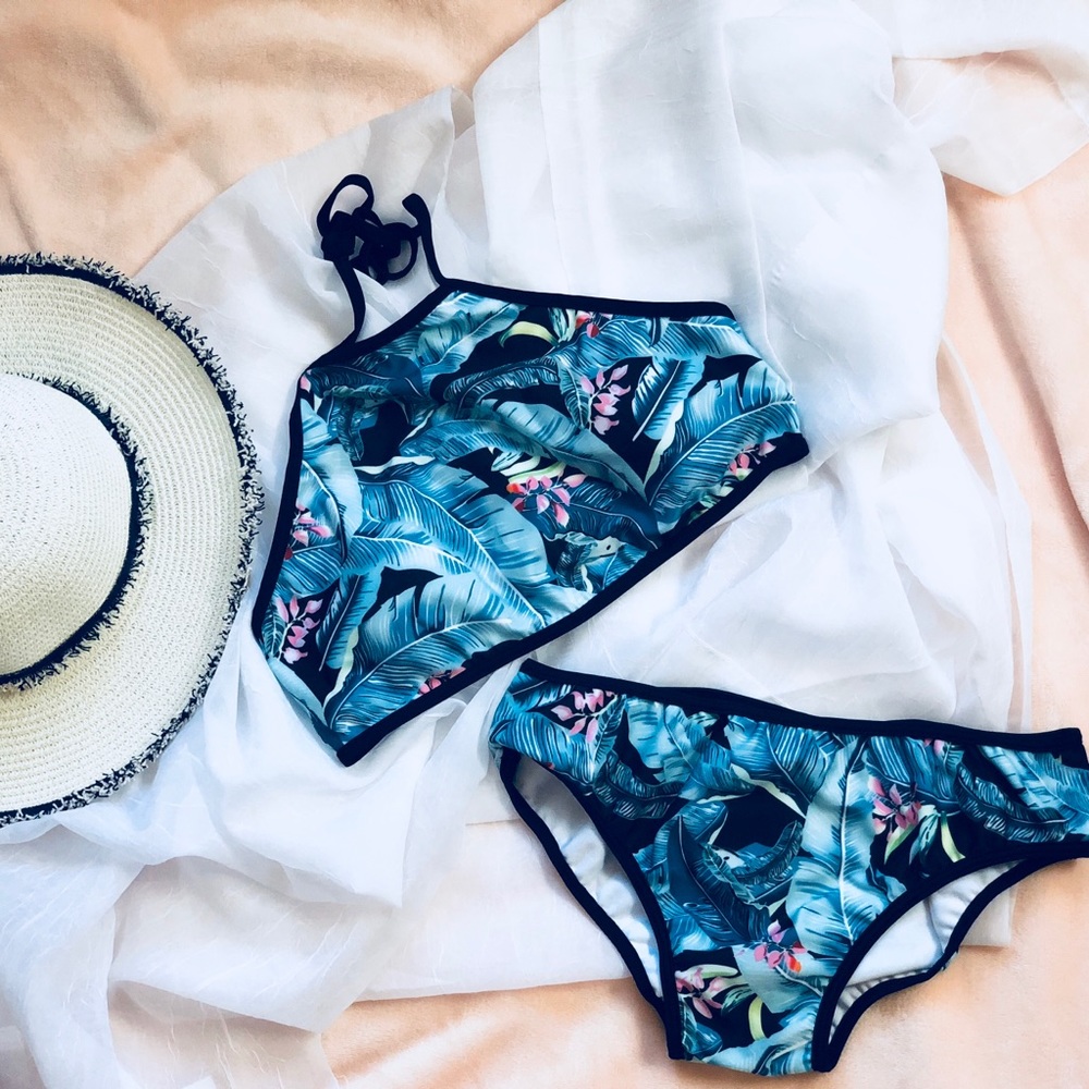 Two piece set swimsuit